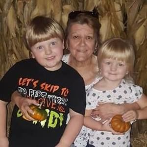 Meet your Posher, Alma